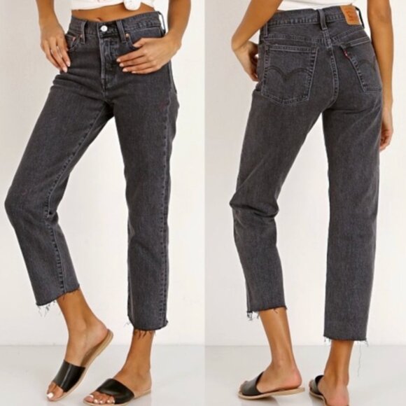 Levi's Premium Wedgie Straight Raw Hem Ankle Women's Jeans Sz 29 - Picture 1 of 15